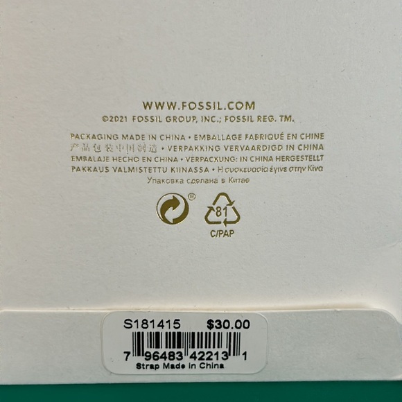 NWT Fossil traditional watchband - Picture 3 of 4